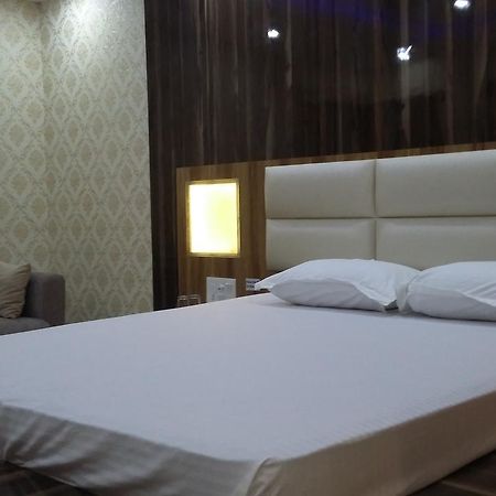 Hotel Crystal International ดันแบด ภายนอก รูปภาพ